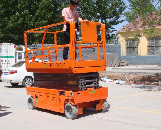 湘东移动式升降平台规格与使用规范